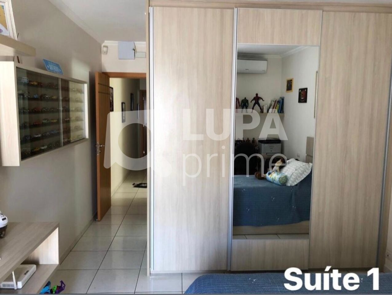sobrado-venda-sao-paulo-vila-mazzei-3dormitorios-3suites-4vagas-160m2-LS22870