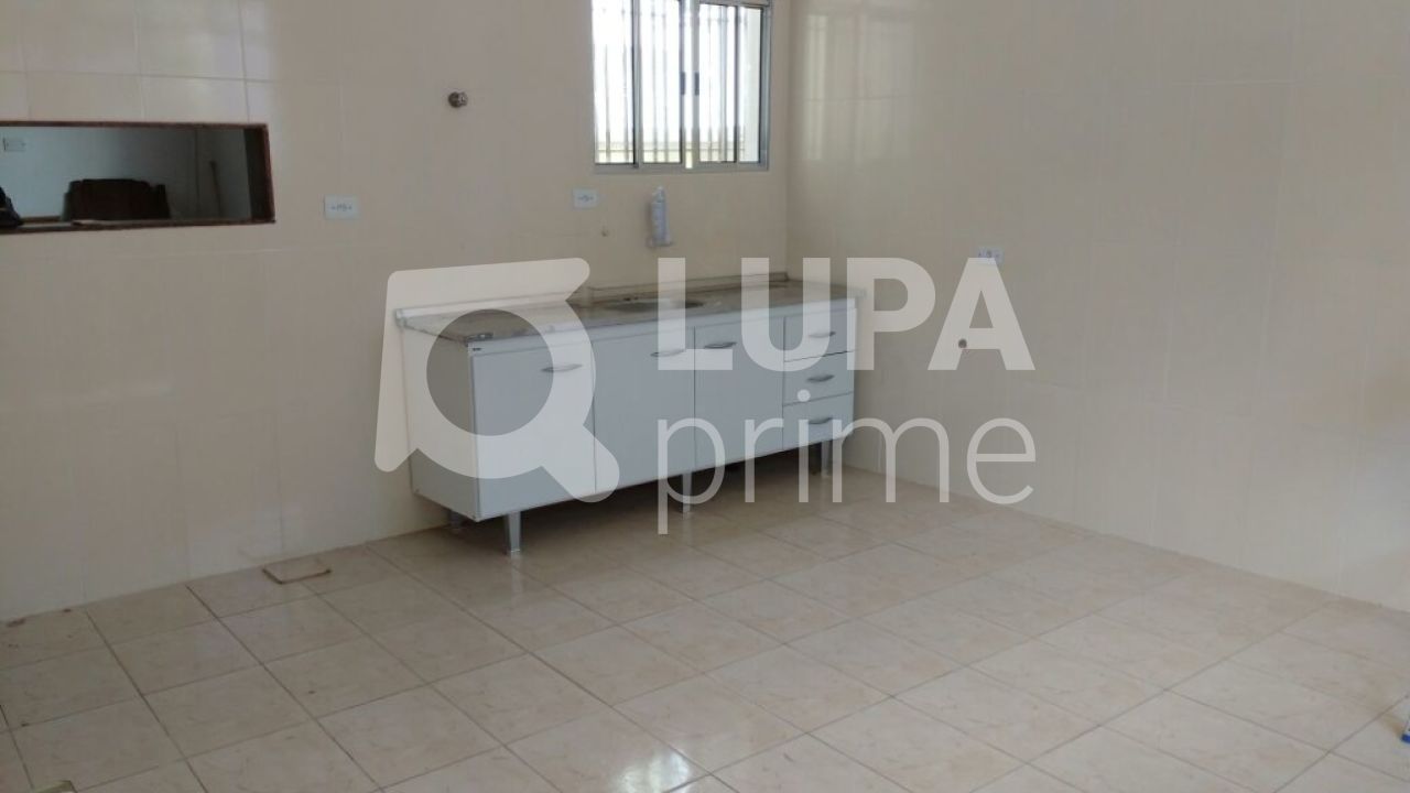 casa-terrea-venda-sao-paulo-vila-romero-3dormitorios-2vagas-270m2-LS22921