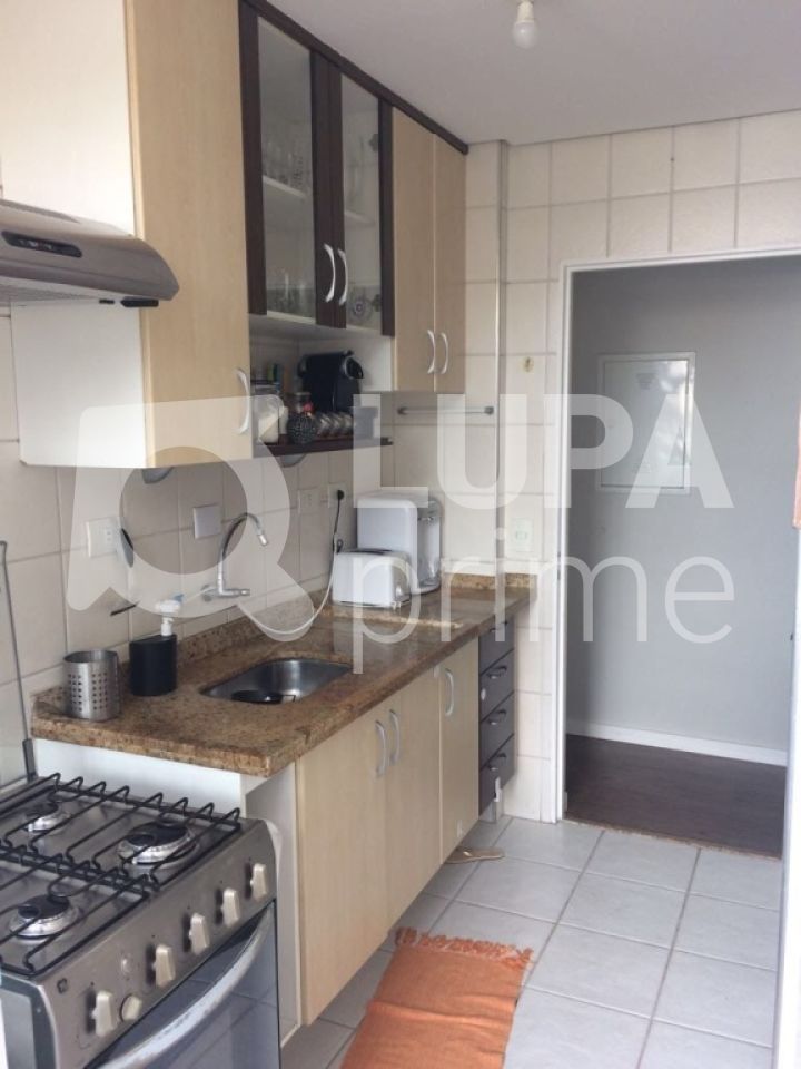 Apartamento à venda com 2 quartos, 67m² - Foto 7