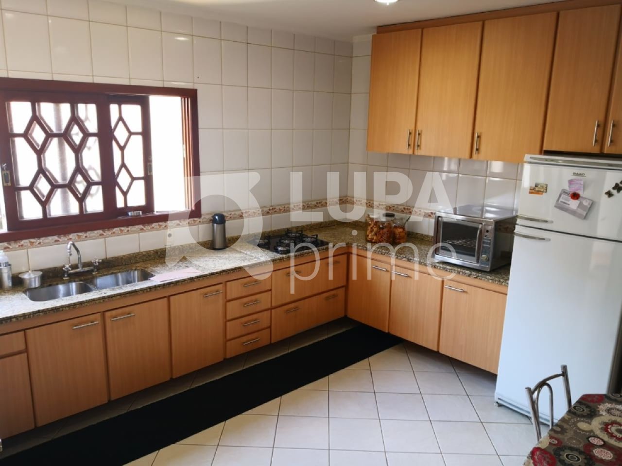 sobrado-venda-sao-paulo-vila-amalia-3dormitorios-3suites-5vagas-261m2-LS23201
