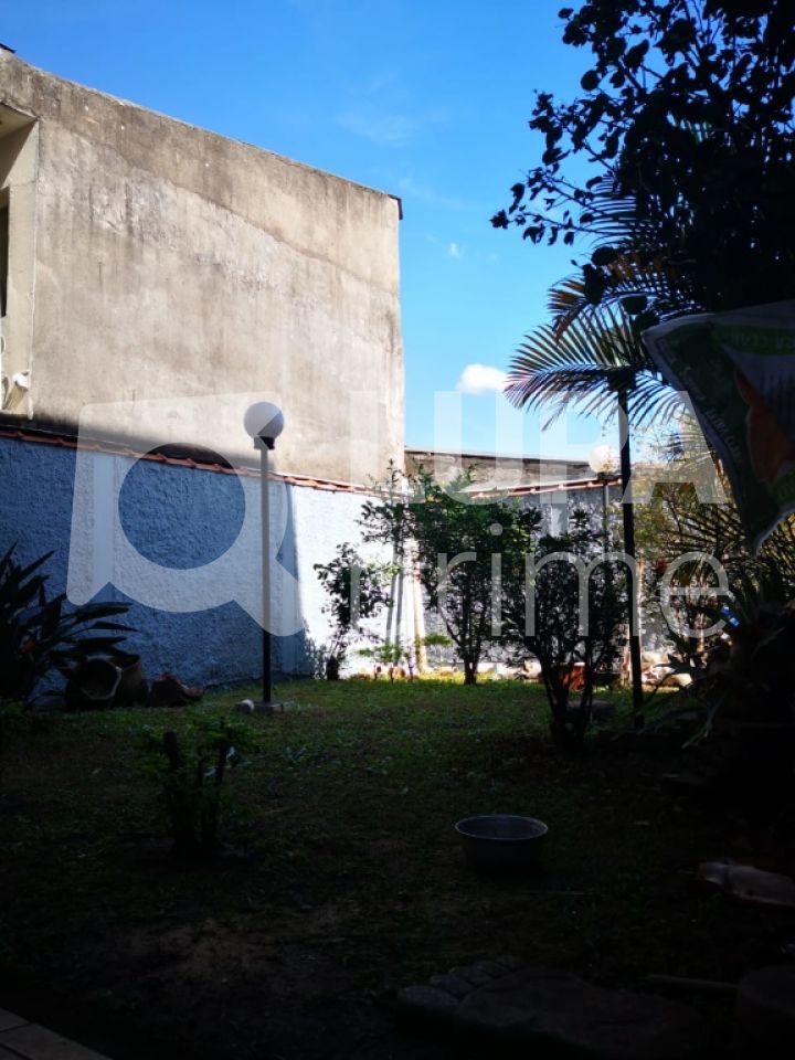 sobrado-venda-sao-paulo-vila-amalia-3dormitorios-3suites-5vagas-261m2-LS23201