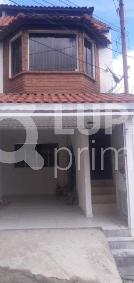 sobrado-venda-sao-paulo-parada-inglesa-2dormitorios-1suite-1vaga-240m2-LS23276