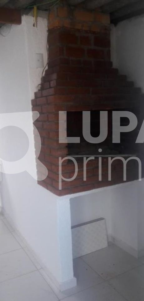 sobrado-venda-sao-paulo-parada-inglesa-2dormitorios-1suite-1vaga-240m2-LS23276