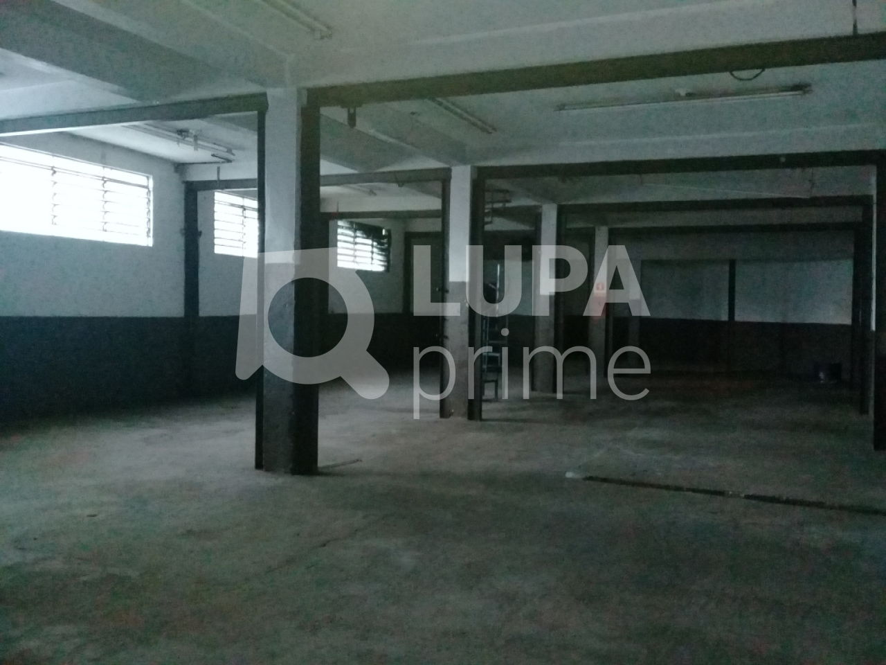 Casa Comercial à venda, 670m² - Foto 11