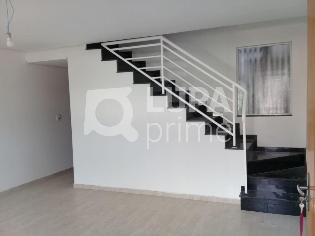 sobrado-venda-sao-paulo-vila-mazzei-3dormitorios-3suites-4vagas-190m2-LS24150