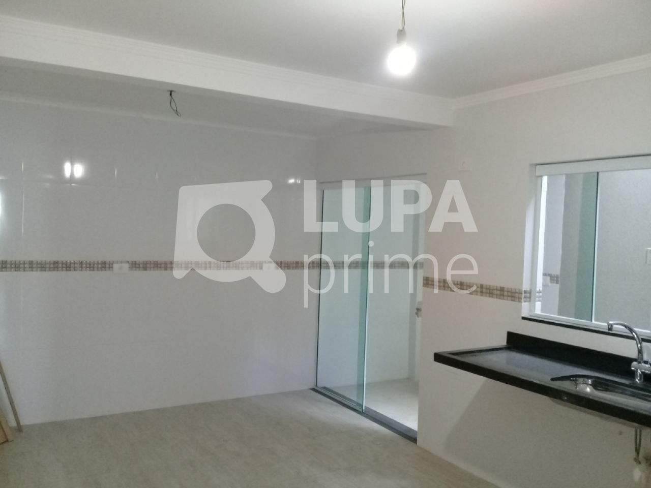 sobrado-venda-sao-paulo-vila-mazzei-3dormitorios-3suites-4vagas-190m2-LS24150