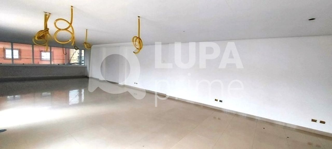 Loja-Salão para alugar, 250m² - Foto 5