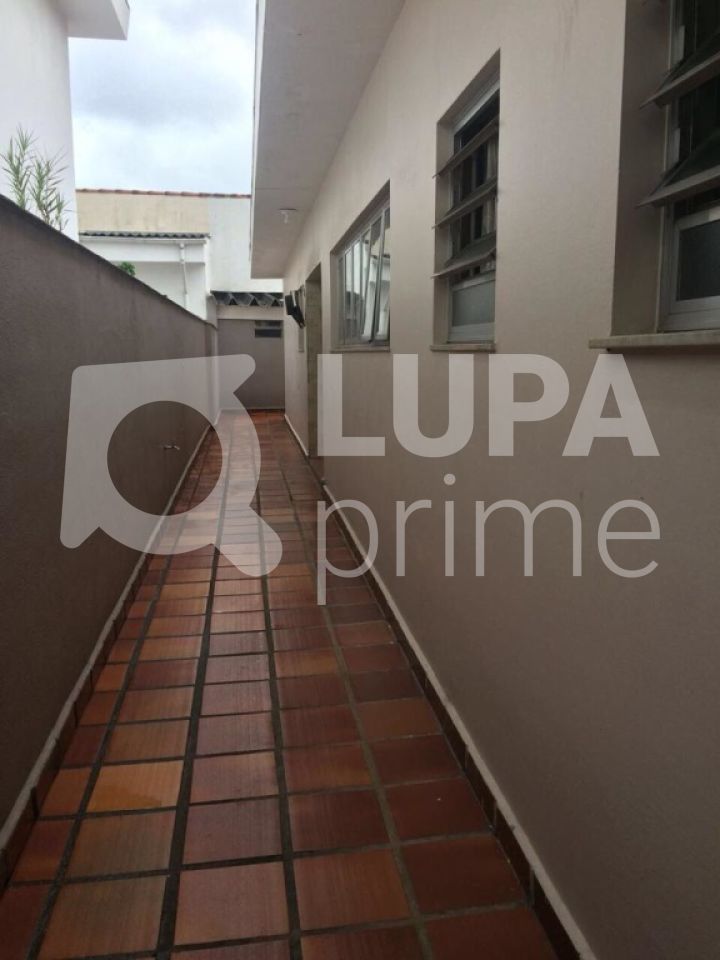 casa-terrea-venda-sao-paulo-tremembe-3dormitorios-1suite-6vagas-213m2-LS24617