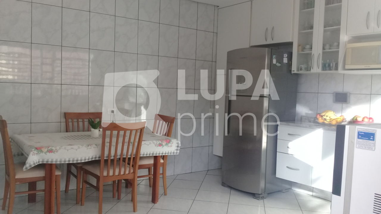 sobrado-venda-sao-paulo-vila-amalia-2dormitorios-3vagas-202m2-LS24707