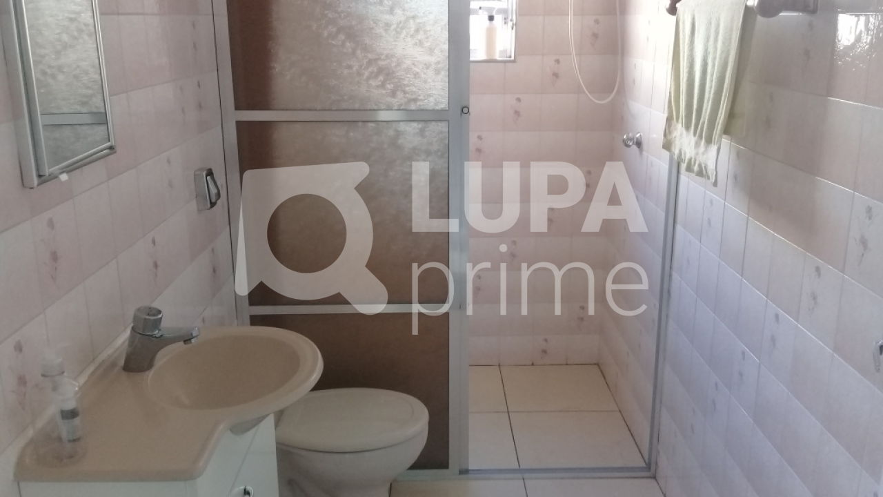 sobrado-venda-sao-paulo-vila-amalia-2dormitorios-3vagas-202m2-LS24707