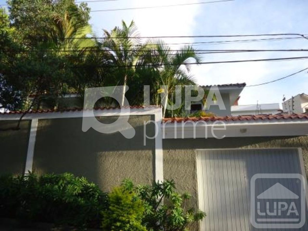 casa-assobradada-venda-sao-paulo-jardim-entre-serras-3dormitorios-1suite-6vagas-200m2-LS24906