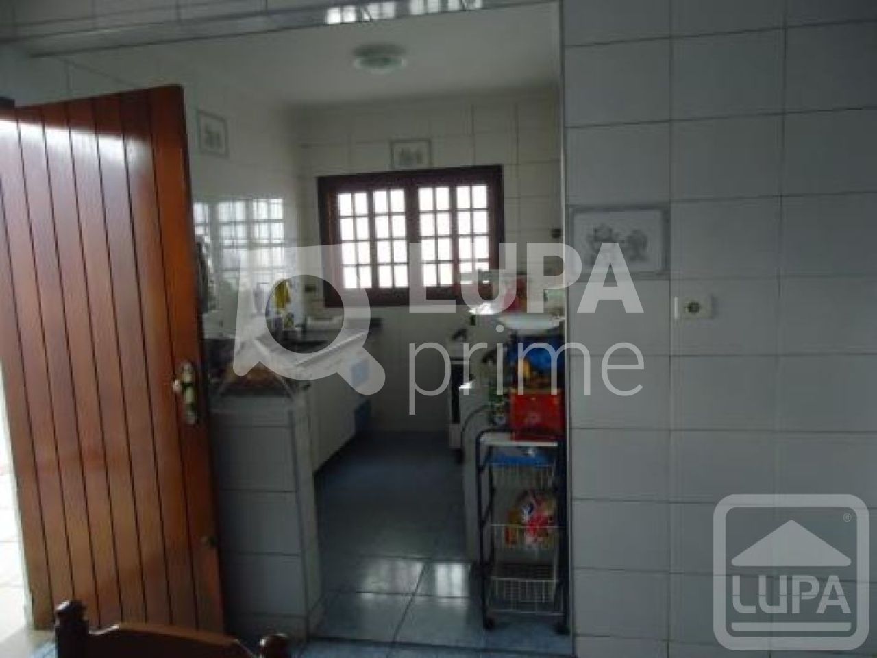 casa-assobradada-venda-sao-paulo-jardim-entre-serras-3dormitorios-1suite-6vagas-200m2-LS24906