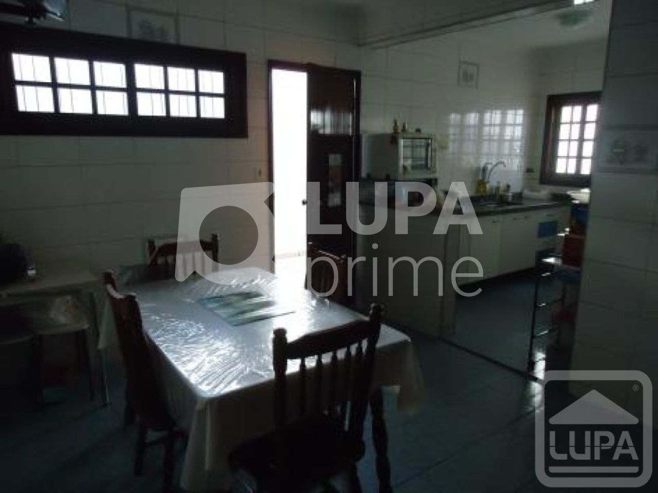 casa-assobradada-venda-sao-paulo-jardim-entre-serras-3dormitorios-1suite-6vagas-200m2-LS24906