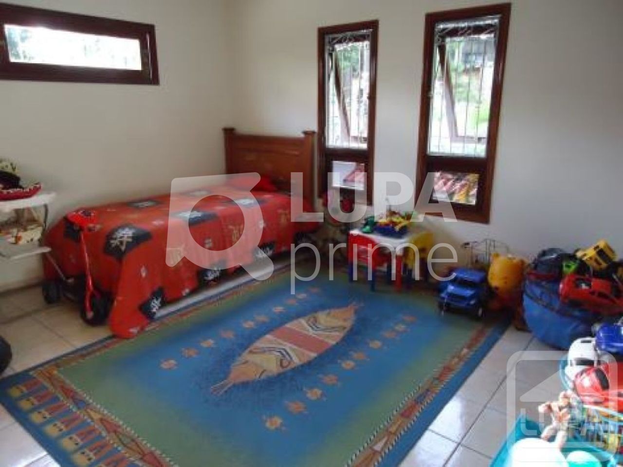 casa-assobradada-venda-sao-paulo-jardim-entre-serras-3dormitorios-1suite-6vagas-200m2-LS24906