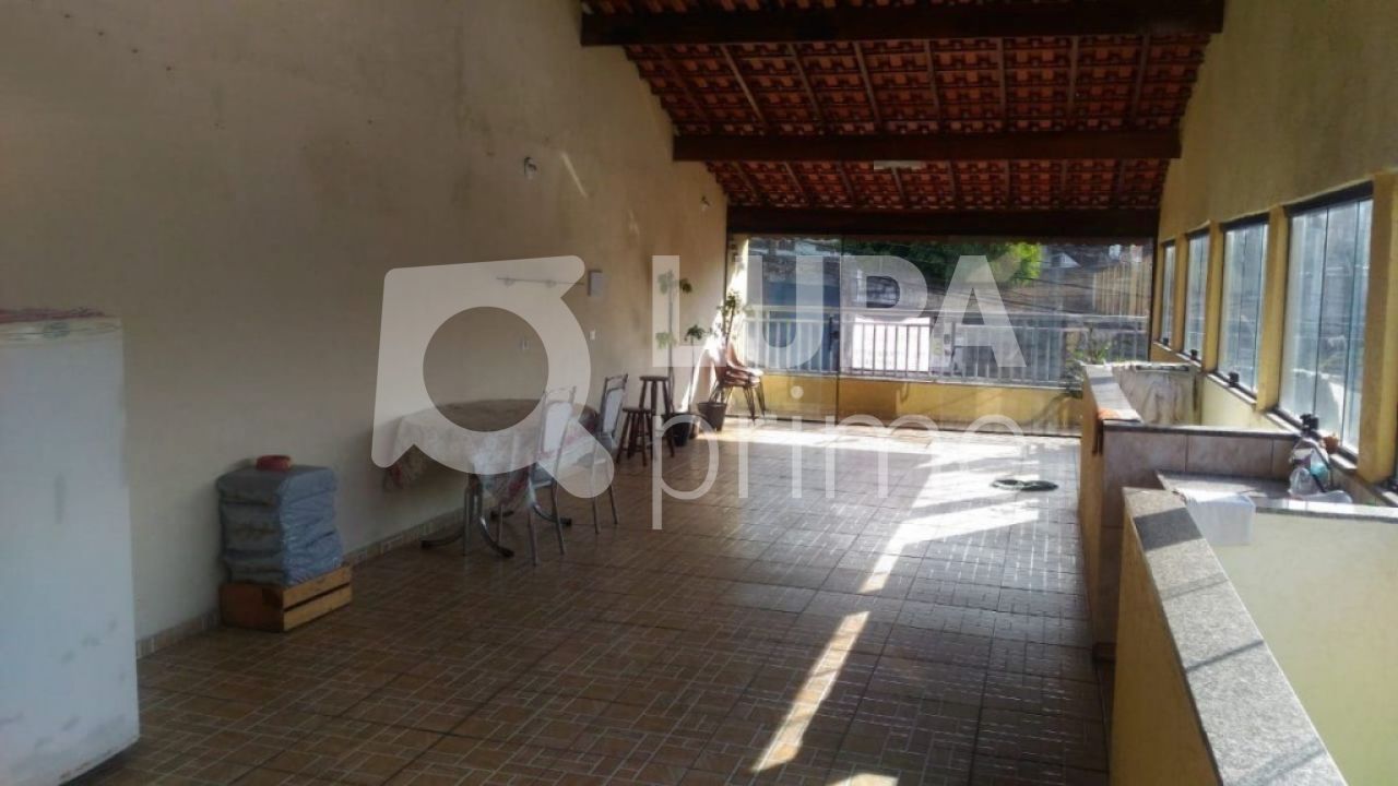 sobrado-venda-sao-paulo-parque-panamericano-6dormitorios-2vagas-100m2-LS24931