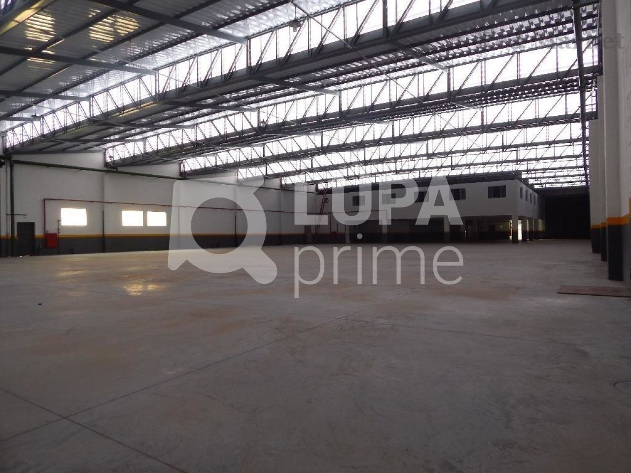 Depósito-Galpão-Armazém à venda, 2600m² - Foto 7