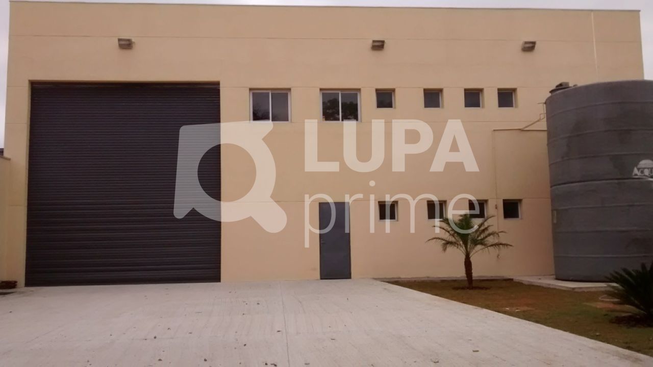 Depósito-Galpão-Armazém à venda, 2600m² - Foto 2