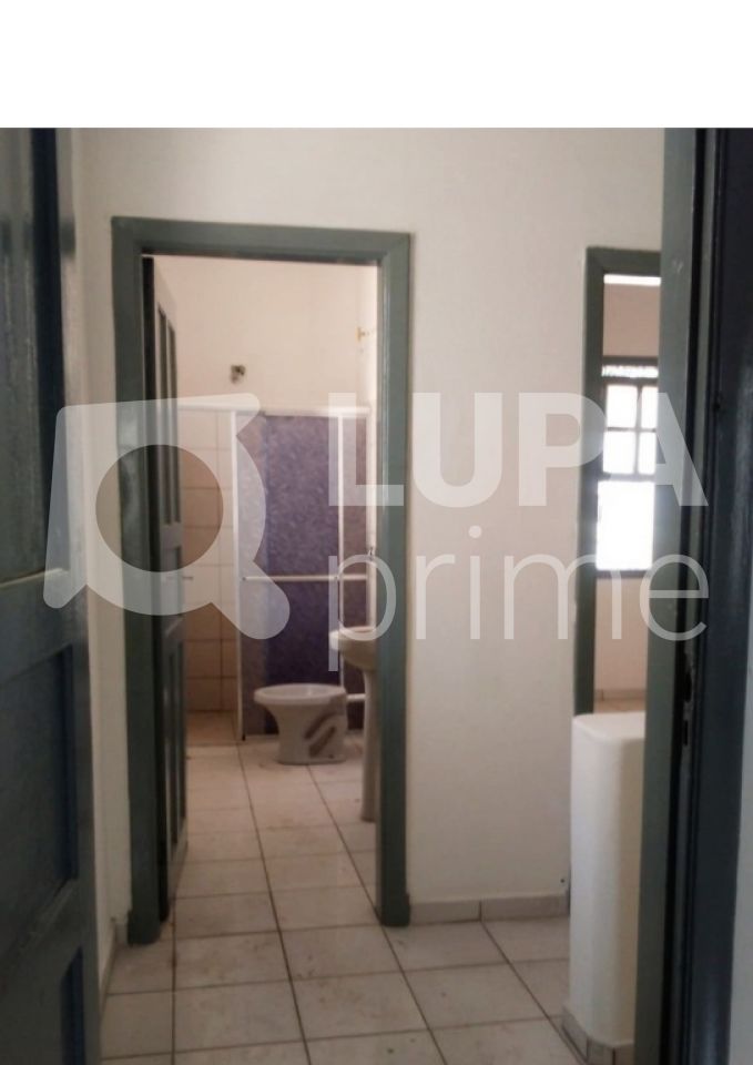 casa-terrea-venda-sao-paulo-piqueri-4dormitorios-2vagas-160m2-LS25480