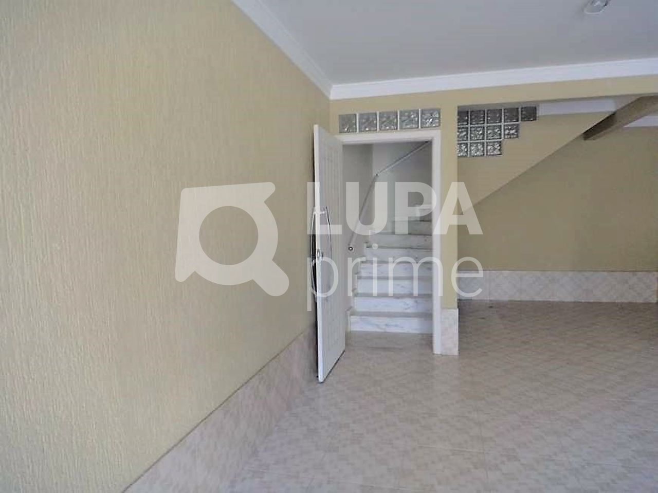 sobrado-venda-sao-paulo-piqueri-3dormitorios-1suite-5vagas-210m2-LS25488