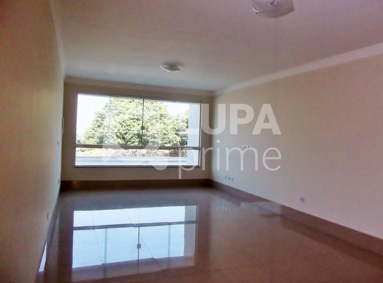 sobrado-venda-sao-paulo-piqueri-3dormitorios-1suite-5vagas-210m2-LS25492