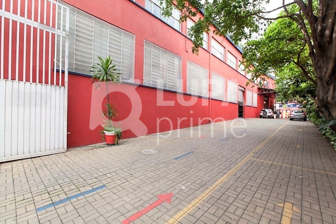Casa Comercial à venda, 1800m² - Foto 27