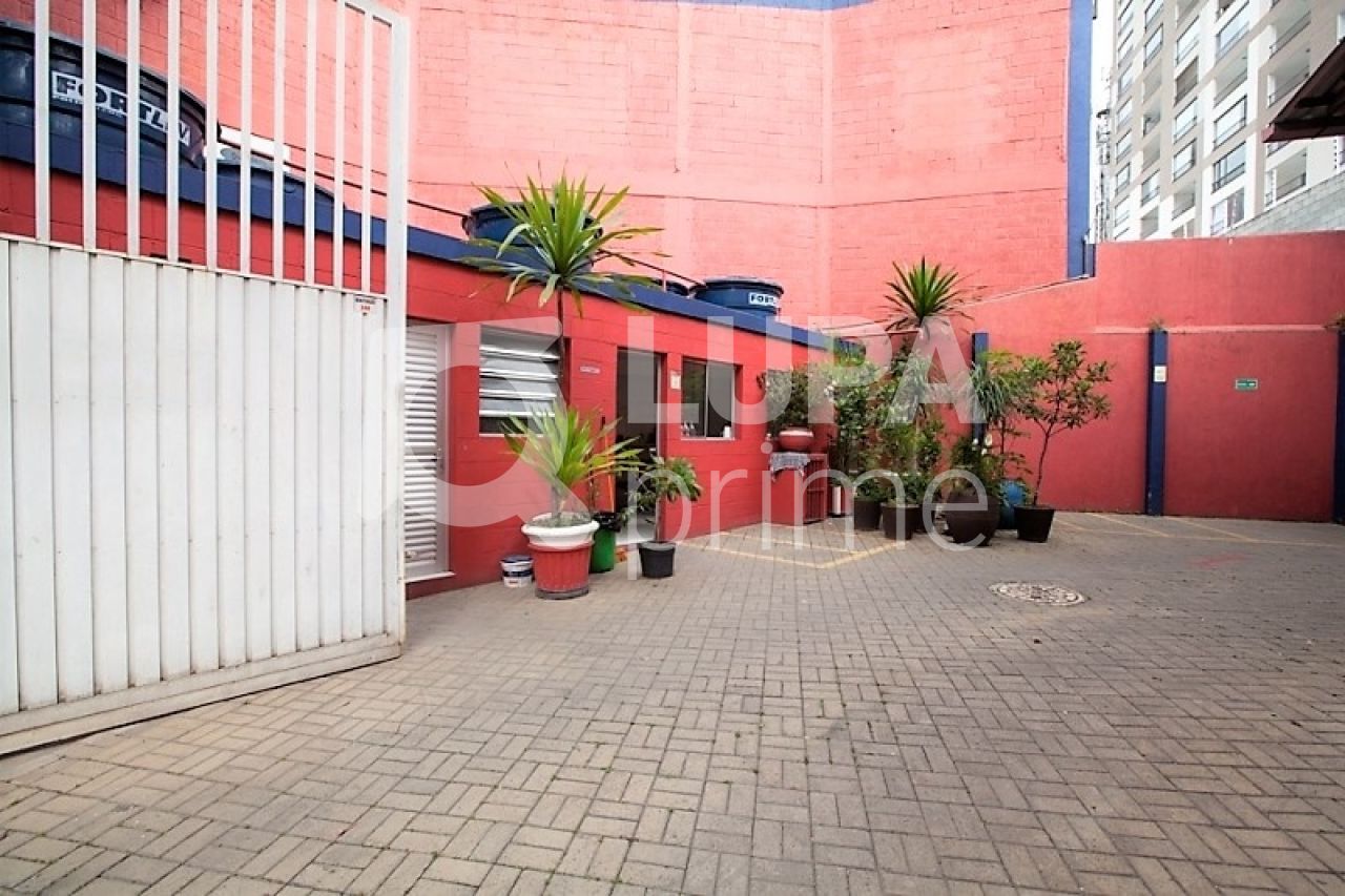 Casa Comercial à venda, 1800m² - Foto 26