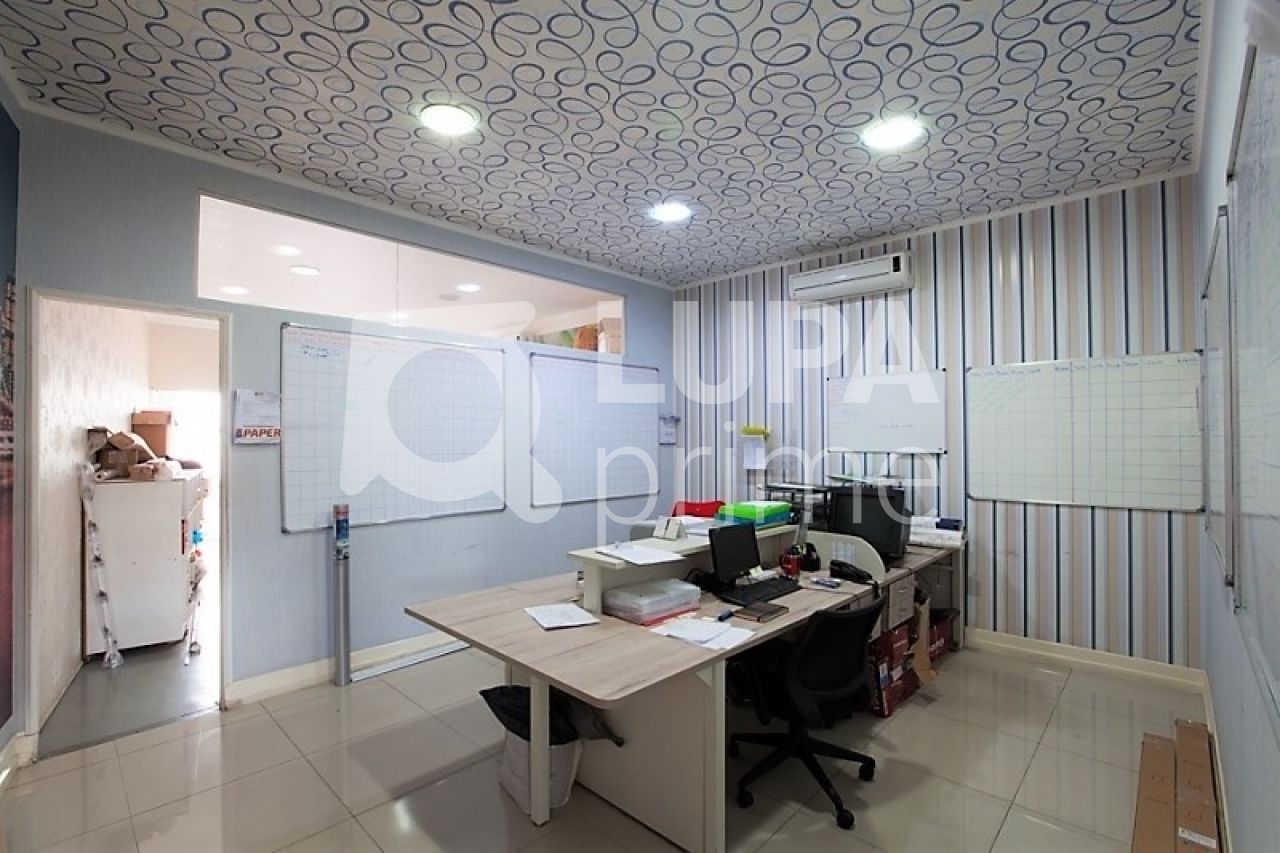Casa Comercial à venda, 1800m² - Foto 11