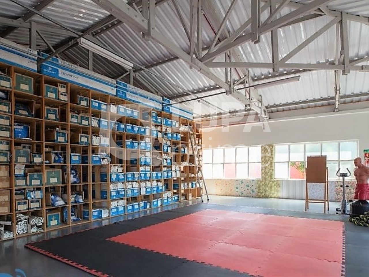 Casa Comercial à venda, 1800m² - Foto 16