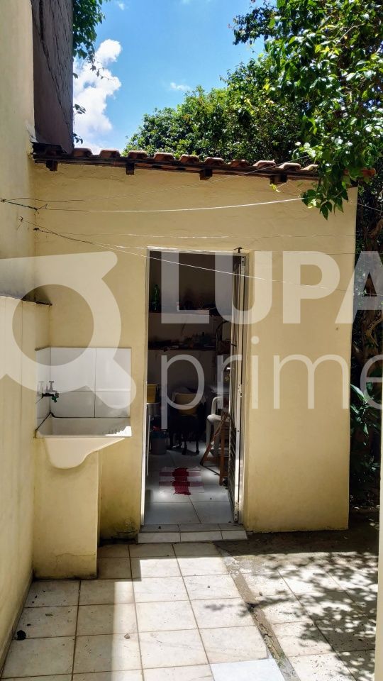 Casa à venda com 3 quartos, 170m² - Foto 34
