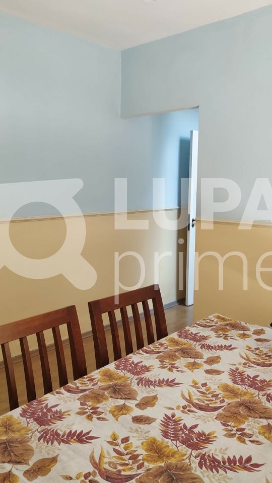 Casa à venda com 3 quartos, 170m² - Foto 8