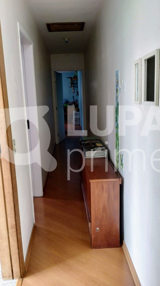 Casa à venda com 3 quartos, 170m² - Foto 17