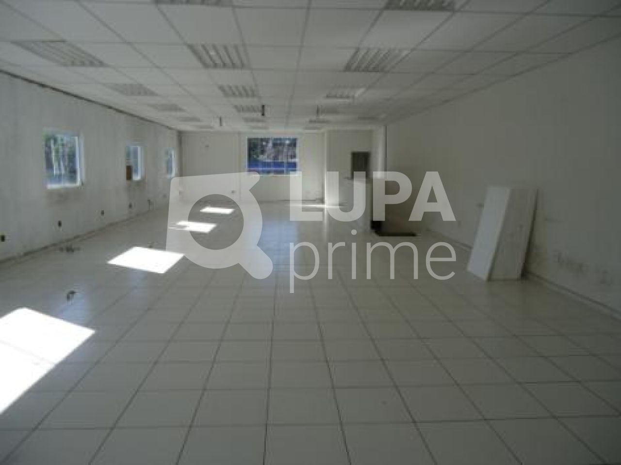 Prédio Inteiro à venda, 490m² - Foto 2
