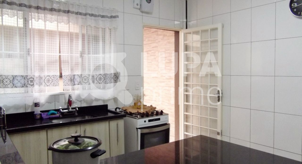sobrado-venda-sao-paulo-vila-santa-teresa-zona-sul-3dormitorios-1suite-2vagas-140m2-LS25623
