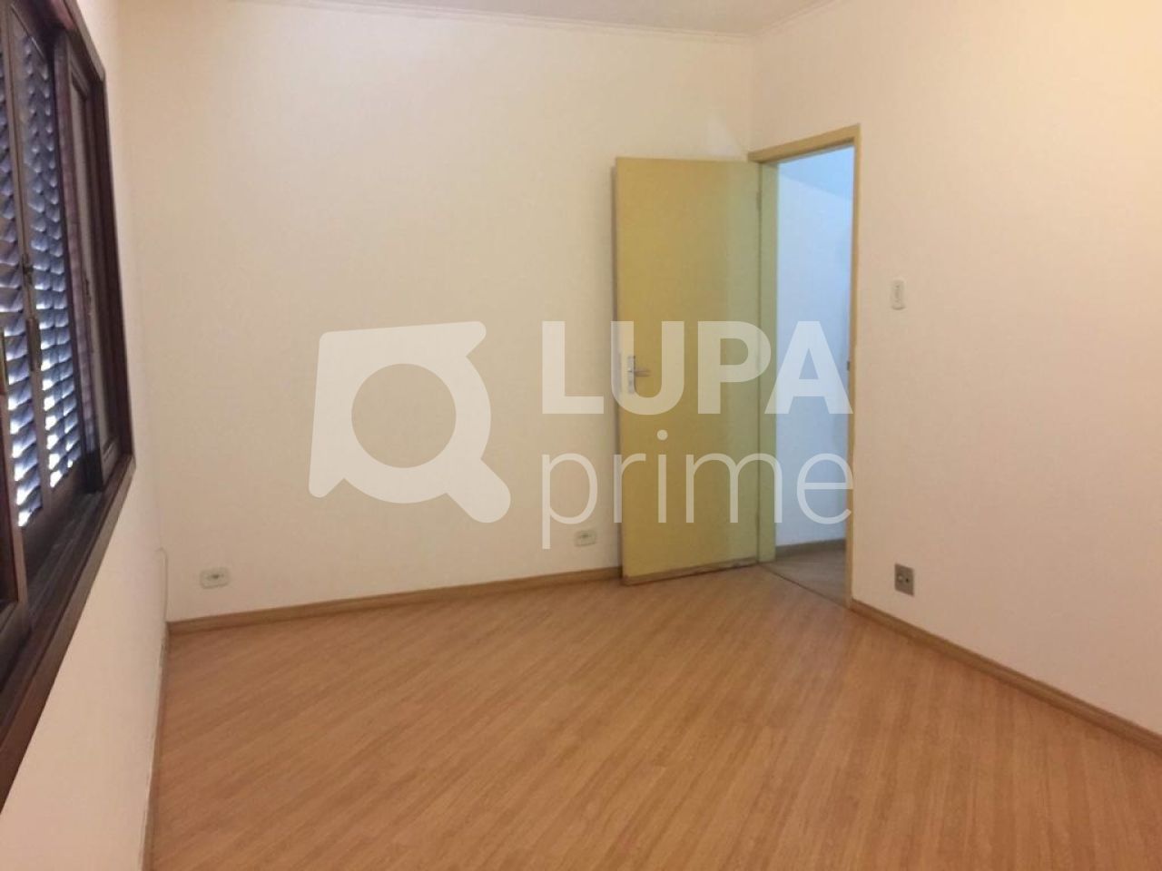 casa-terrea-venda-sao-paulo-carrao-3dormitorios-2vagas-140m2-LS25794