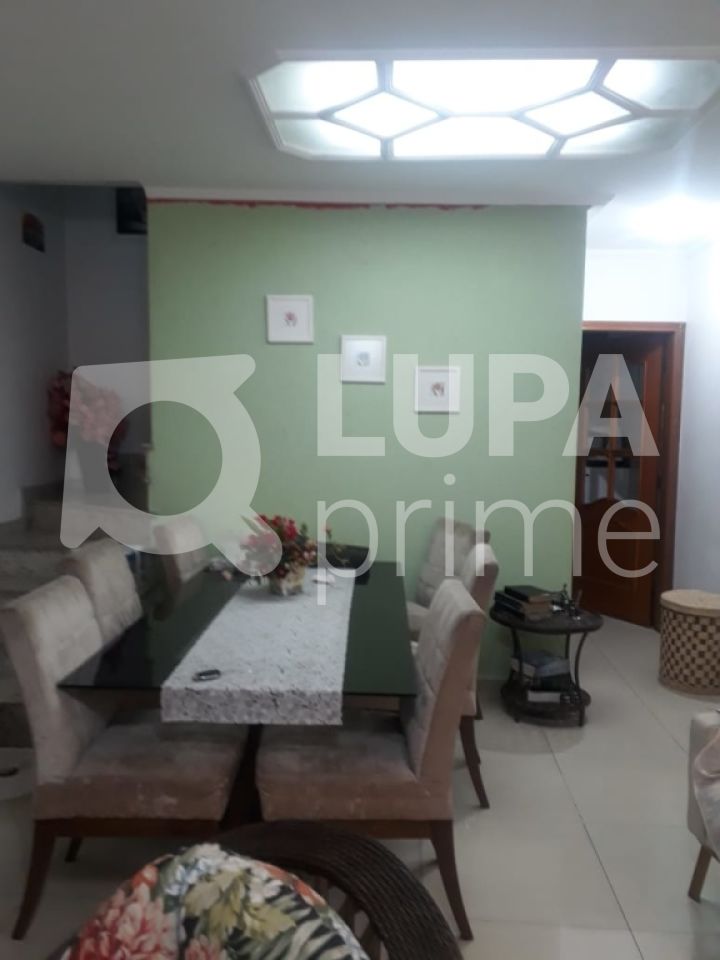 sobrado-venda-sao-paulo-vila-mazzei-3dormitorios-3suites-5vagas-147m2-LS25893