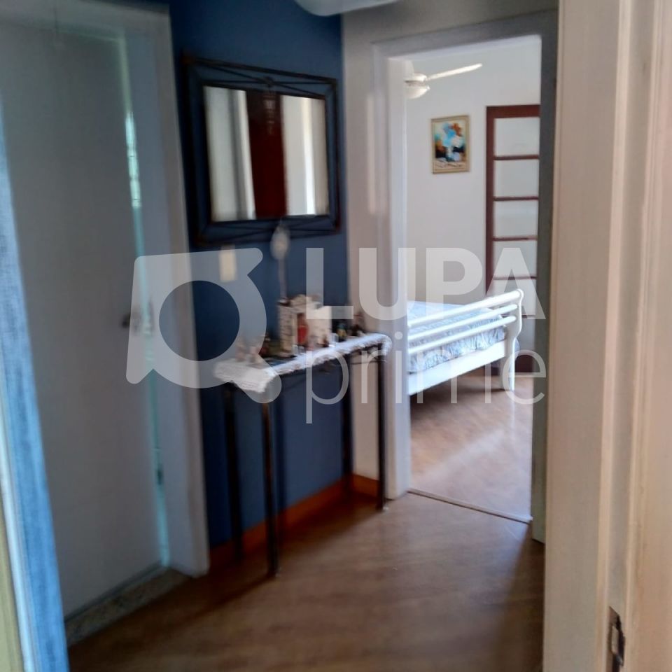 sobrado-venda-sao-paulo-vila-irmaos-arnoni-4dormitorios-1suite-3vagas-156m2-LS25976