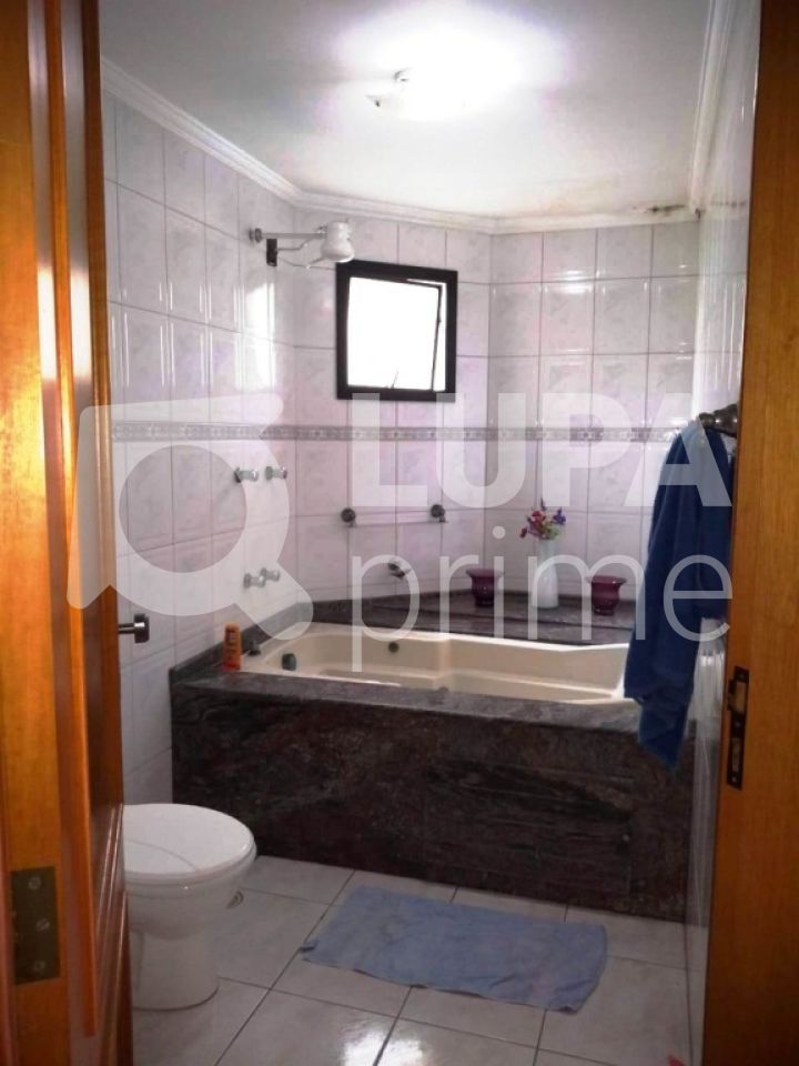 Apartamento, 3 quartos, 140 m² - Foto 12