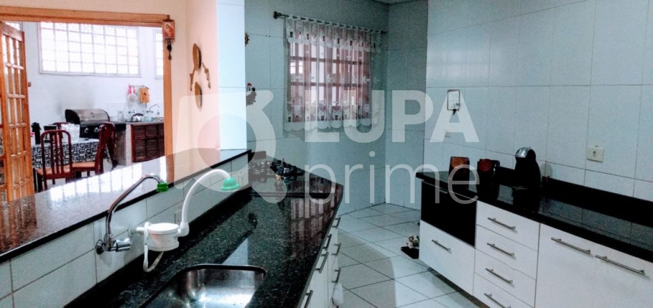 Casa, 6 quartos, 300 m² - Foto 10