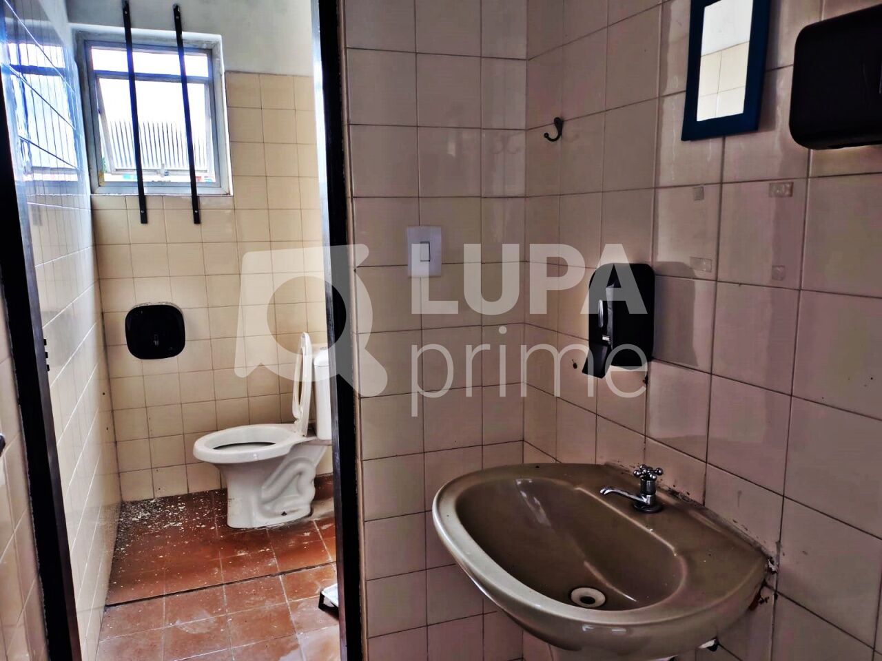 salao-venda-sao-paulo-agua-fria-8vagas-465m2-LS26779