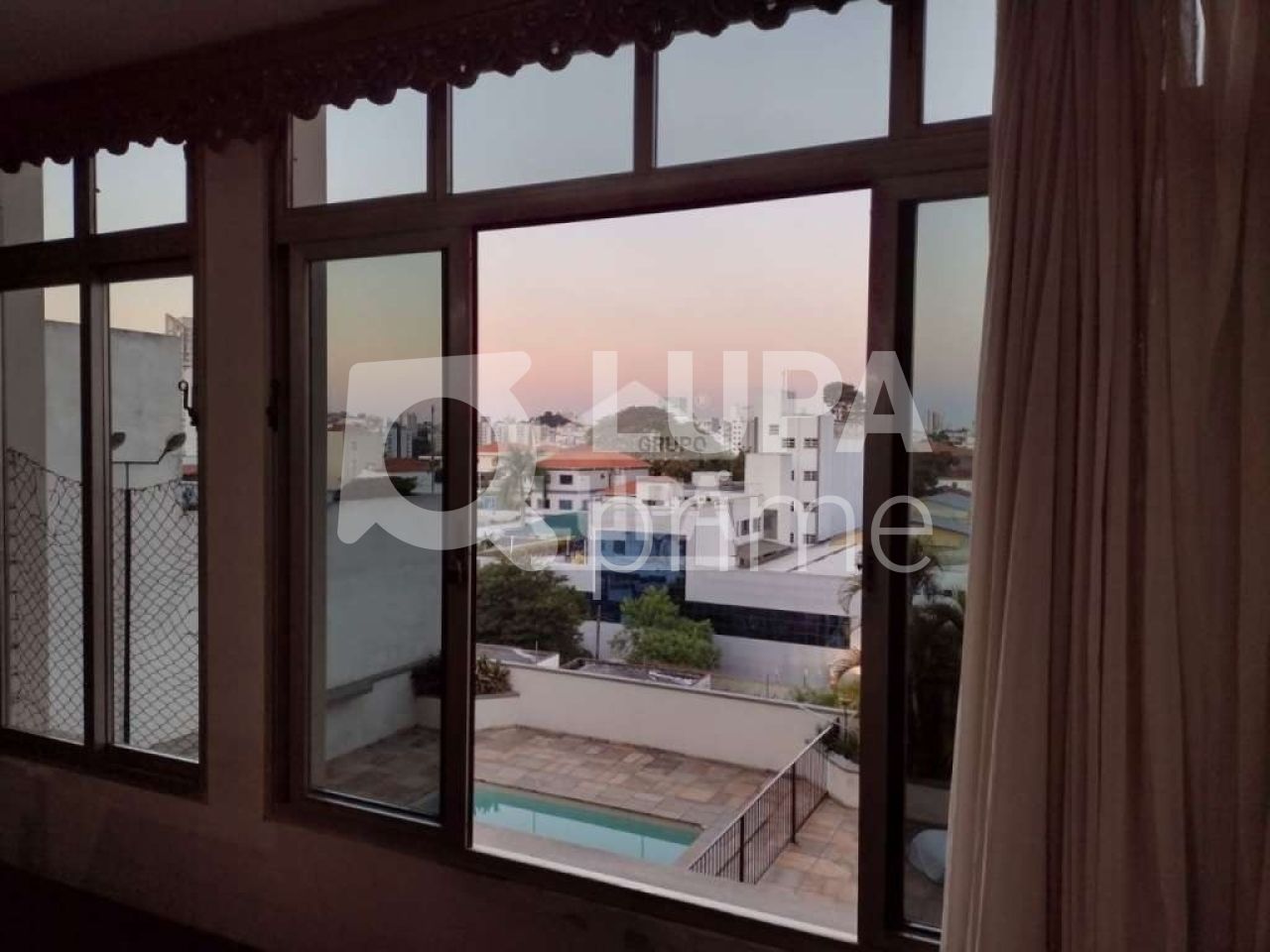 sobrado-venda-sao-paulo-jardim-sao-paulo-4dormitorios-1suite-4vagas-380m2-LS26799