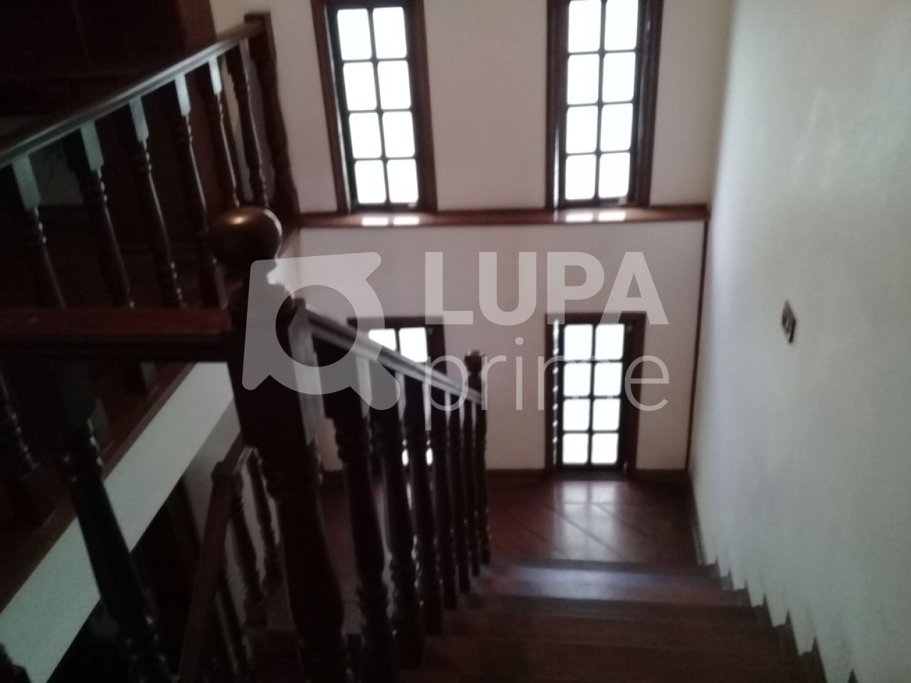 sobrado-venda-sao-paulo-parada-inglesa-3dormitorios-1suite-2vagas-250m2-LS26980