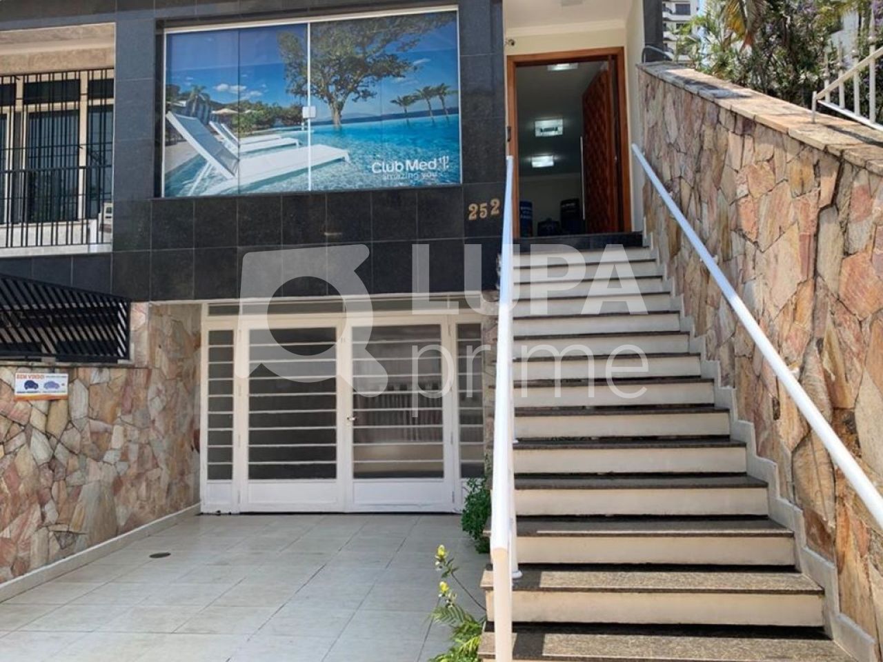 Casa Comercial, 186 m² - Foto 1