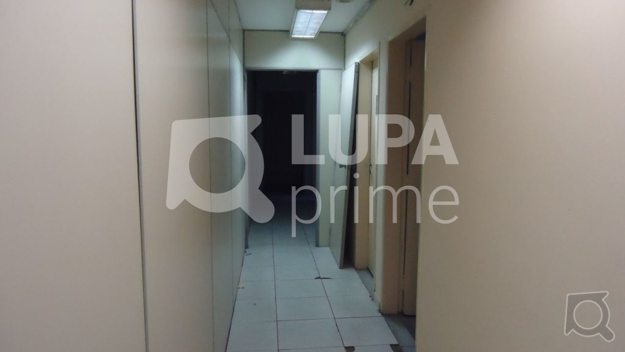 Prédio Inteiro à venda, 554m² - Foto 17