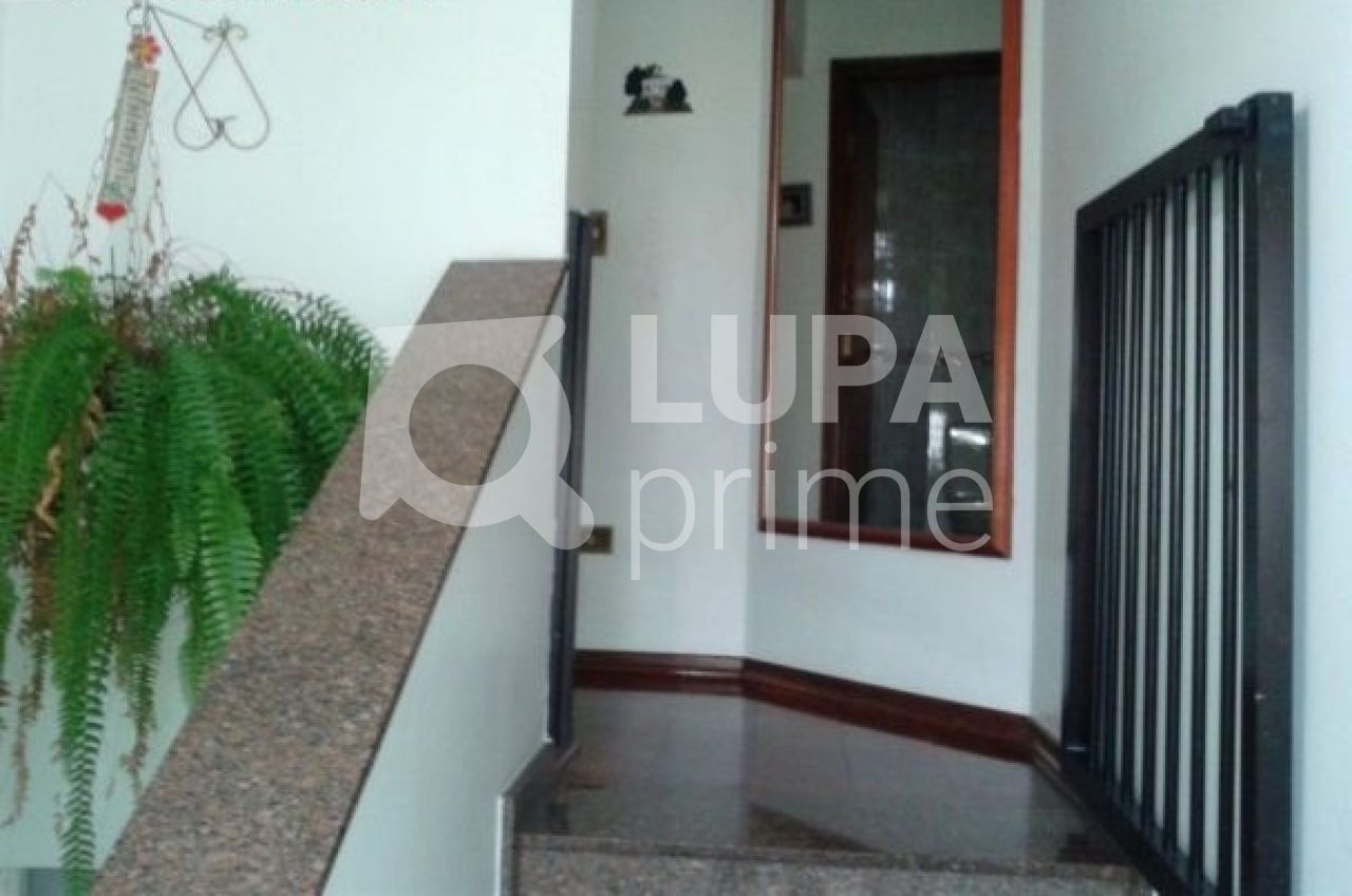 casa-terrea-locacao-sao-paulo-jardim-floresta-4dormitorios-4suites-6vagas-450m2-LS27893