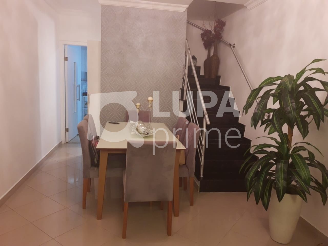 casa-assobradada-venda-sao-paulo-imirim-3dormitorios-3suites-6vagas-169m2-LS28185