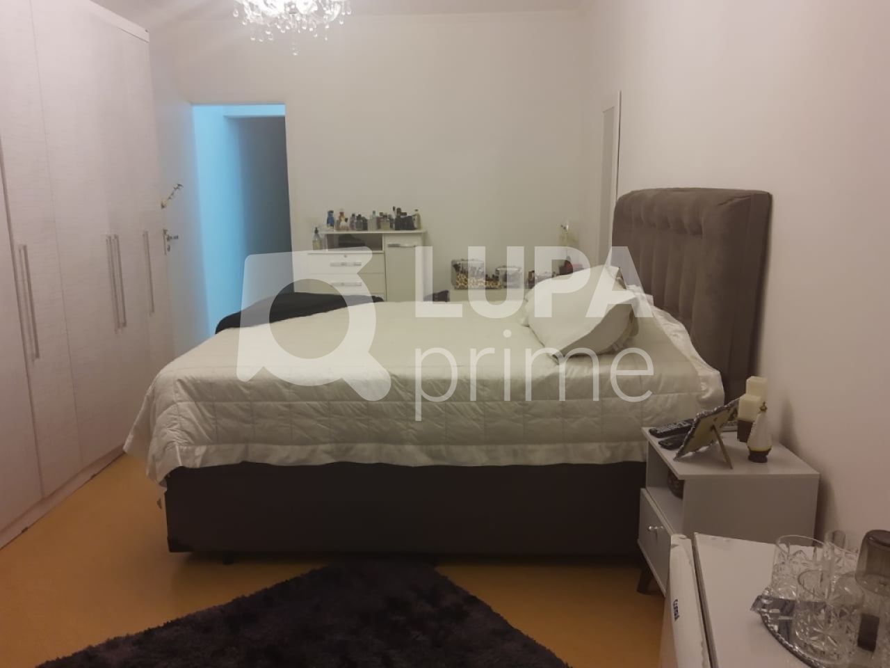 casa-assobradada-venda-sao-paulo-imirim-3dormitorios-3suites-6vagas-169m2-LS28185