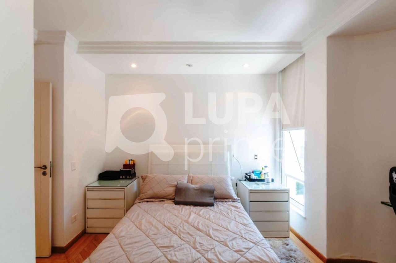 sobrado-venda-sao-paulo-tucuruvi-chacara-dos-franceses-4dormitorios-4suites-4vagas-500m2-LS28197