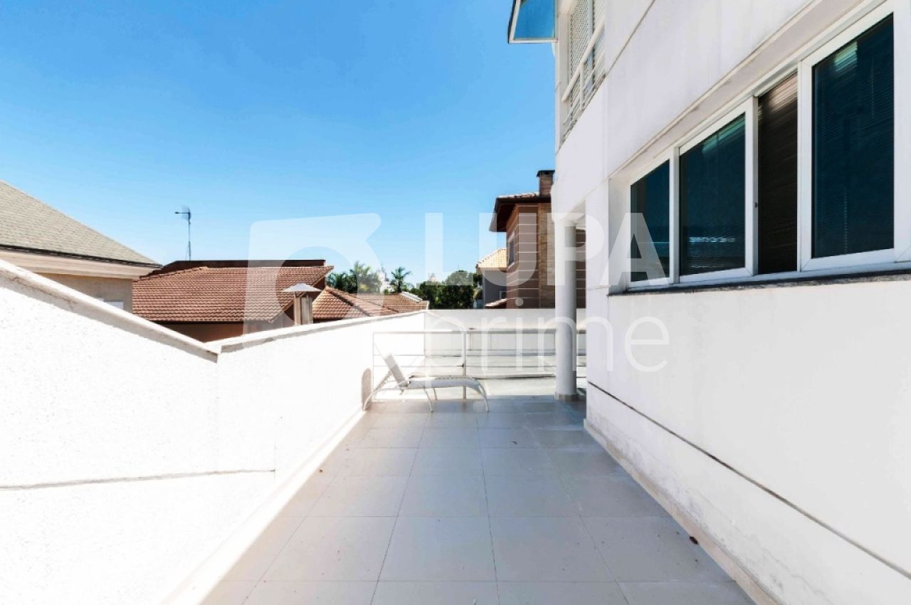 sobrado-venda-sao-paulo-tucuruvi-chacara-dos-franceses-4dormitorios-4suites-4vagas-500m2-LS28197