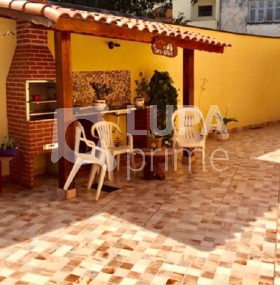 Casa à venda com 3 quartos, 270m² - Foto 5