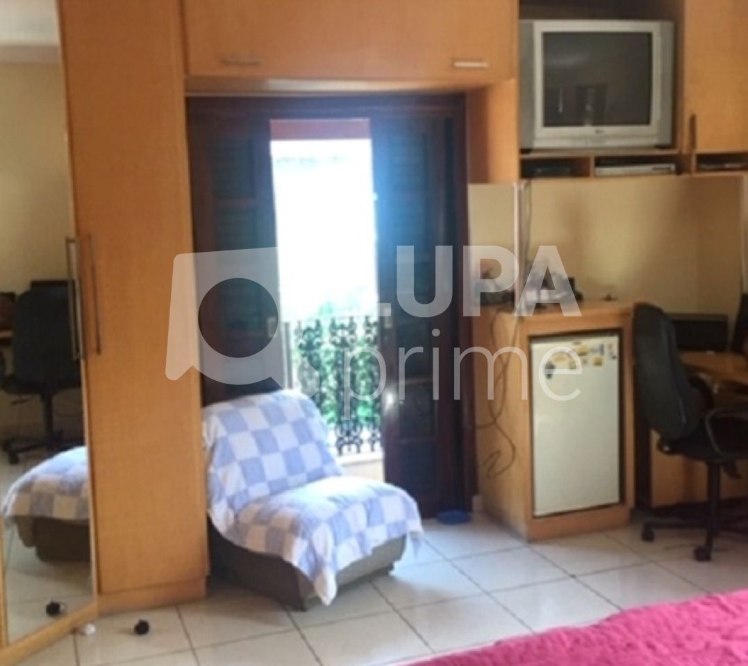 Casa à venda com 3 quartos, 270m² - Foto 13